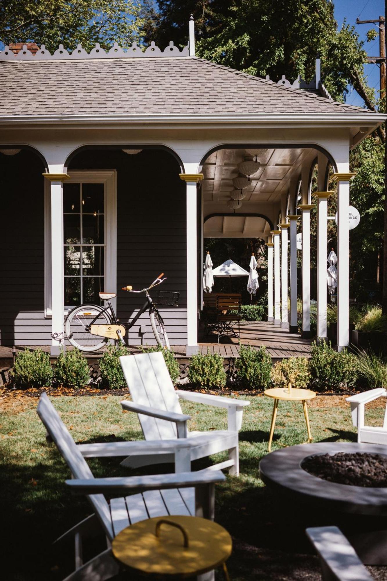 Brannan Cottage Inn Калистога Экстерьер фото